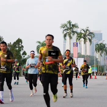 Runner Photo 6340056