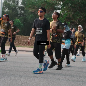 Runner Photo 6340082