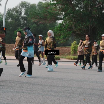Runner Photo 6340147