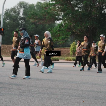 Runner Photo 6340160