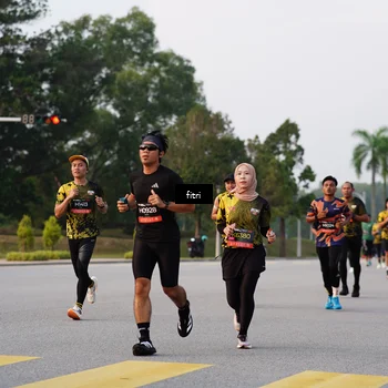 Runner Photo 6340341
