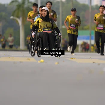 Runner Photo 6340434