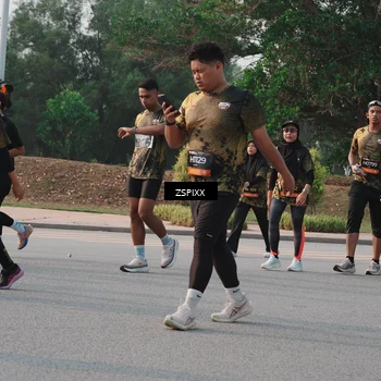 Runner Photo 6340453