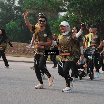 Runner Photo 6340545