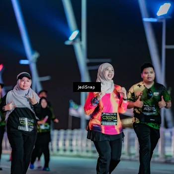 Runner Photo 6340629