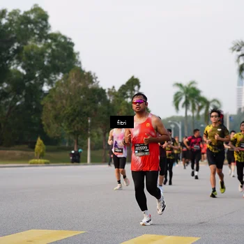 Runner Photo 6340698