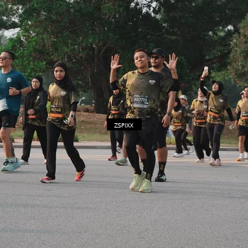 Runner Photo 6340707