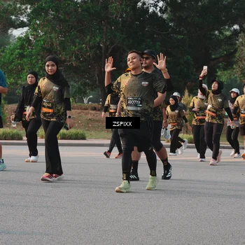 Runner Photo 6340731