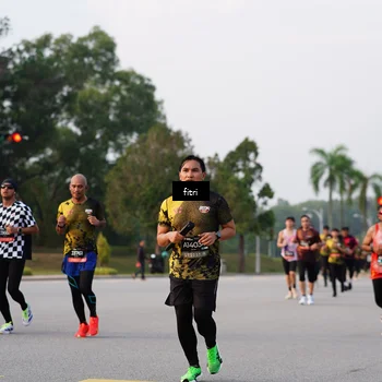 Runner Photo 6340783