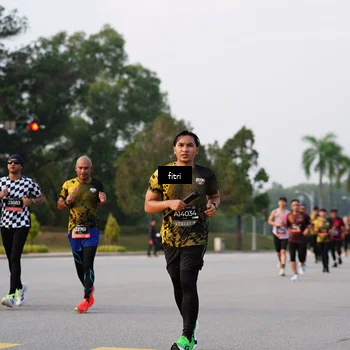 Runner Photo 6340800