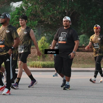 Runner Photo 6340908