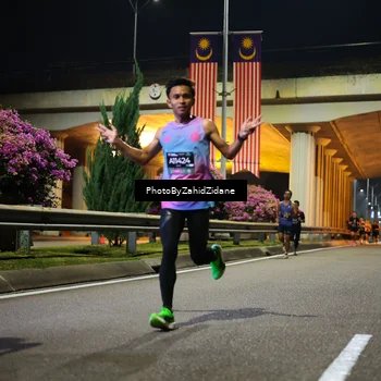 Runner Photo 6340992
