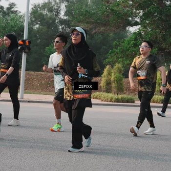 Runner Photo 6341108