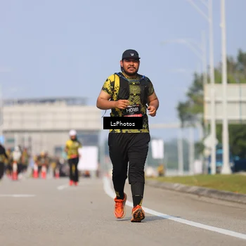 Runner Photo 6341111