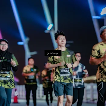 Runner Photo 6341513