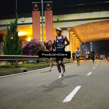 Runner Photo 6342362