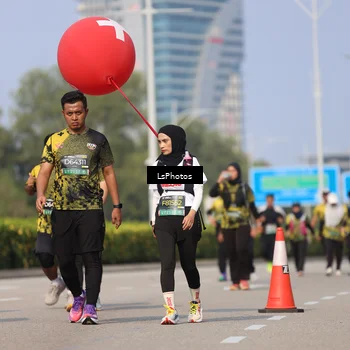 Runner Photo 6342493