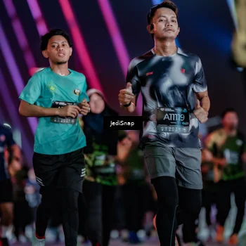 Runner Photo 6342549