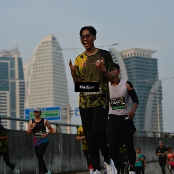 Runner Photo 6342660