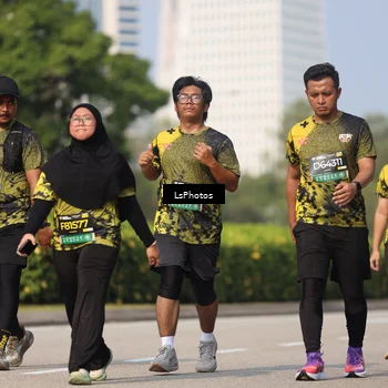 Runner Photo 6342676