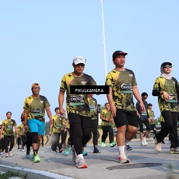 Runner Photo 6342719