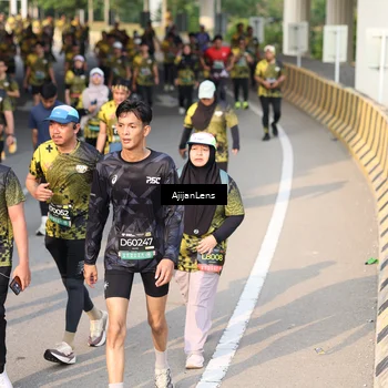 Runner Photo 6342744