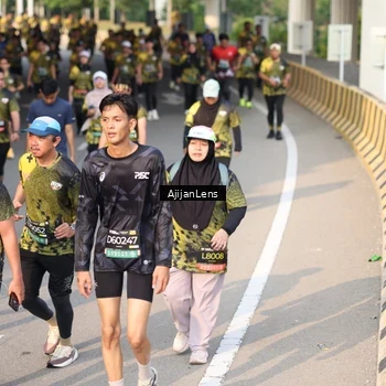 Runner Photo 6342753
