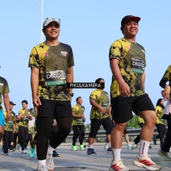 Runner Photo 6342755