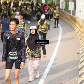 Runner Photo 6342792