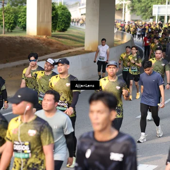 Runner Photo 6342825