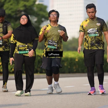 Runner Photo 6342858