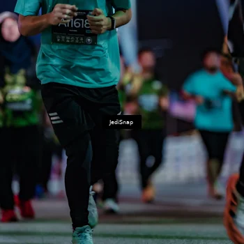 Runner Photo 6342864
