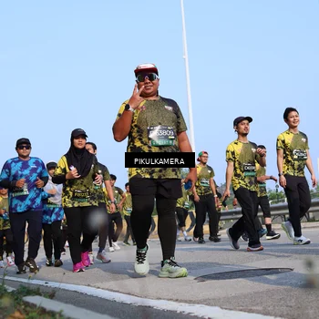 Runner Photo 6342881
