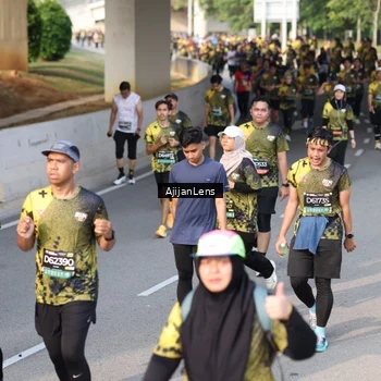 Runner Photo 6342895