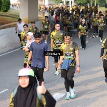Runner Photo 6342980