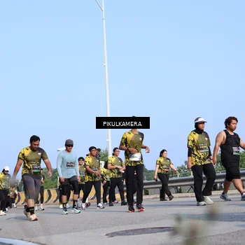 Runner Photo 6343252