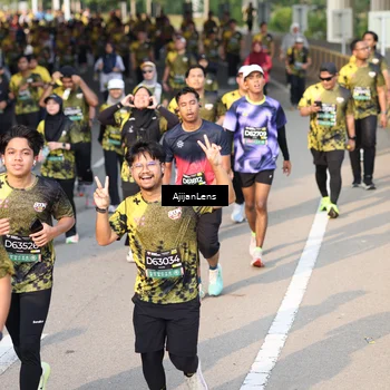 Runner Photo 6343256