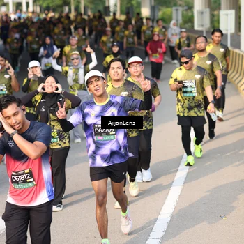 Runner Photo 6343357