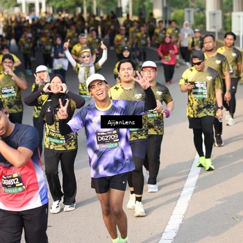 Runner Photo 6343377