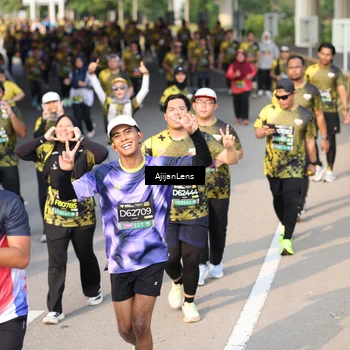 Runner Photo 6343398
