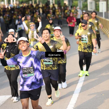 Runner Photo 6343425