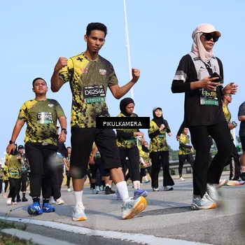 Runner Photo 6343473