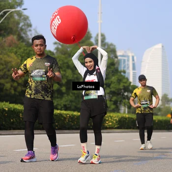 Runner Photo 6343496