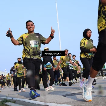Runner Photo 6343499