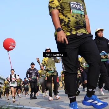 Runner Photo 6343583
