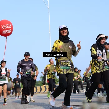 Runner Photo 6343611