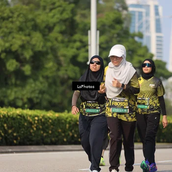 Runner Photo 6343756