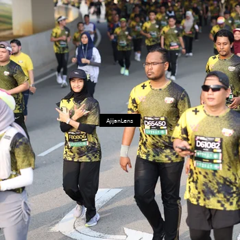Runner Photo 6343764