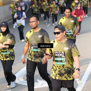 Runner Photo 6343790
