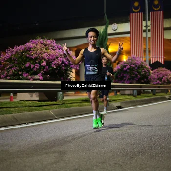 Runner Photo 6343829